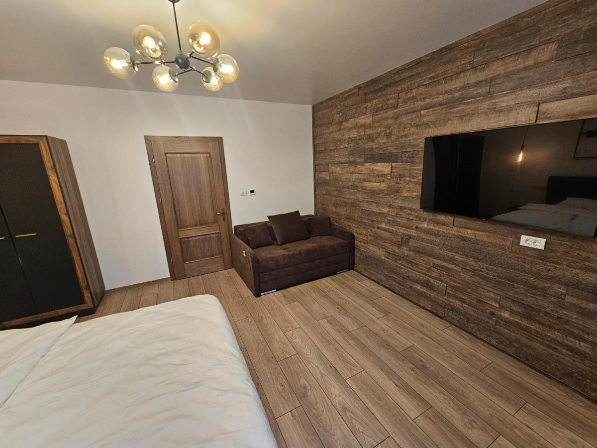 Arbor Apartment