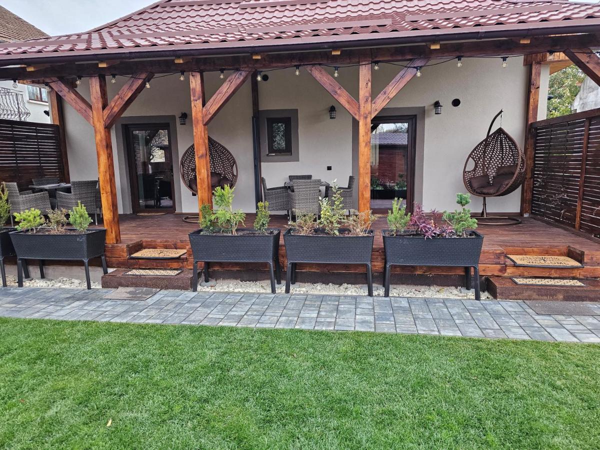 Arbor Apartment